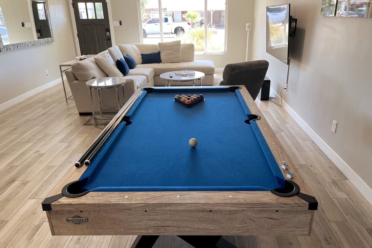 Game room with pool table at Columbus House